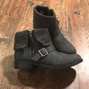 Rocket Dog boots